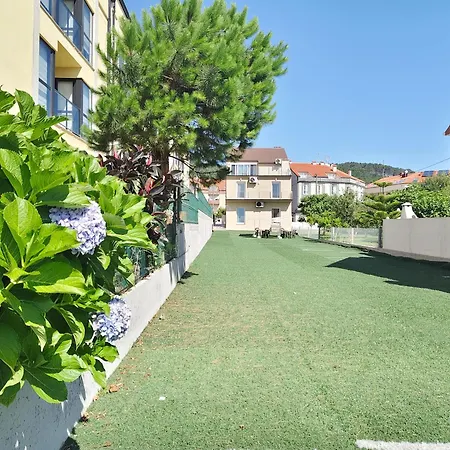 Apartamento Pes Na Area Fisterra 12